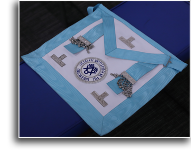 Square Wheels apron